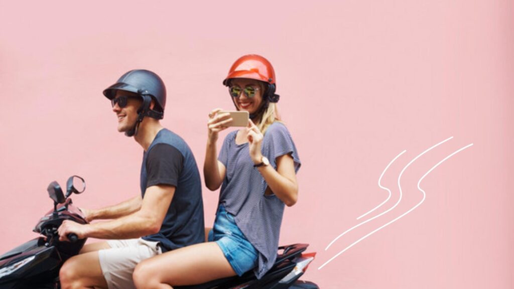couple traveling