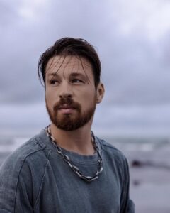 Steve meet foreign woman